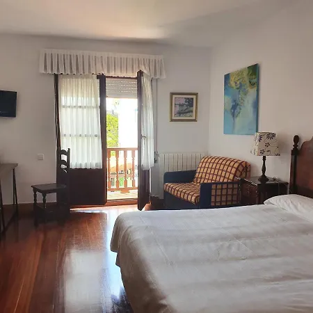 La Merced Hotel Loredo