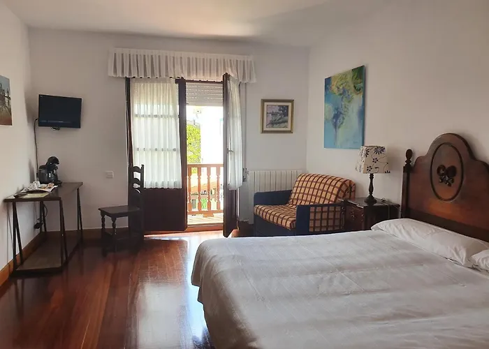 La Merced Hotel Loredo